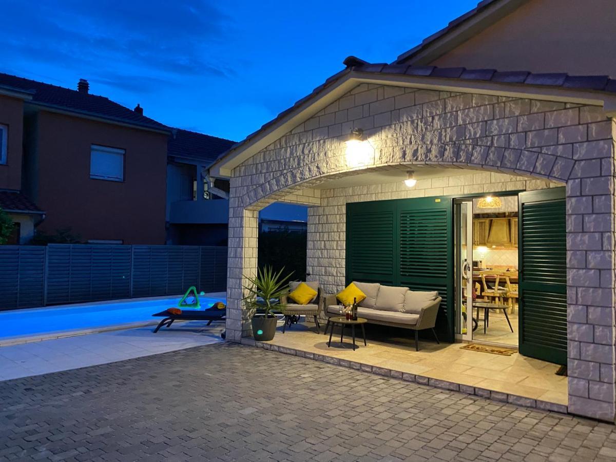 Villa A&A Biograd Na Moru Exteriör bild