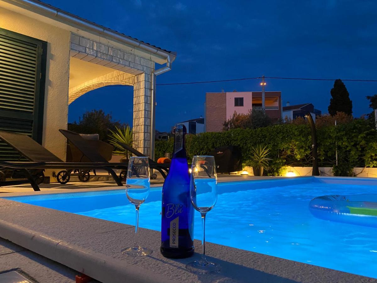 Villa A&A Biograd Na Moru Exteriör bild