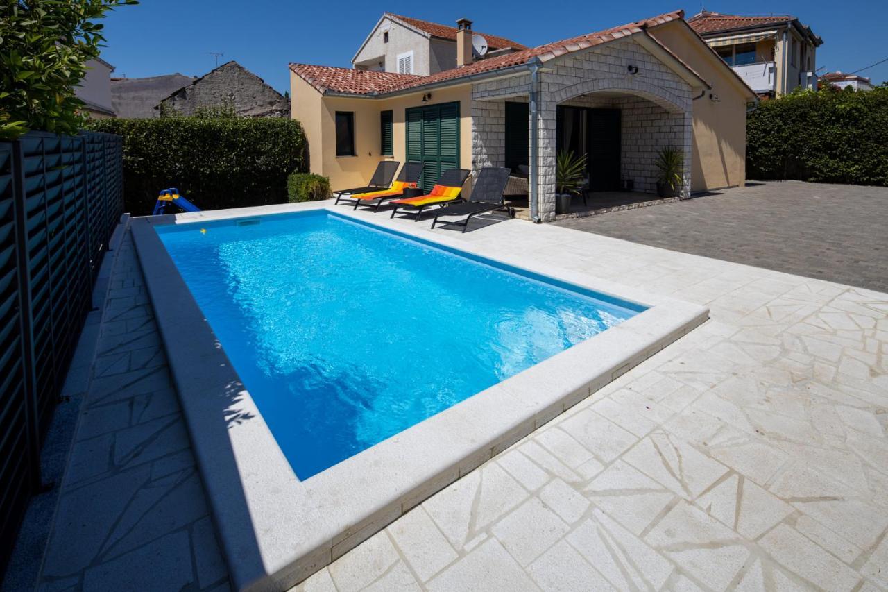Villa A&A Biograd Na Moru Exteriör bild
